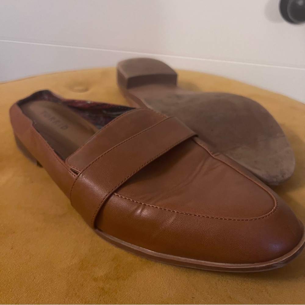 Brown torrid slides
